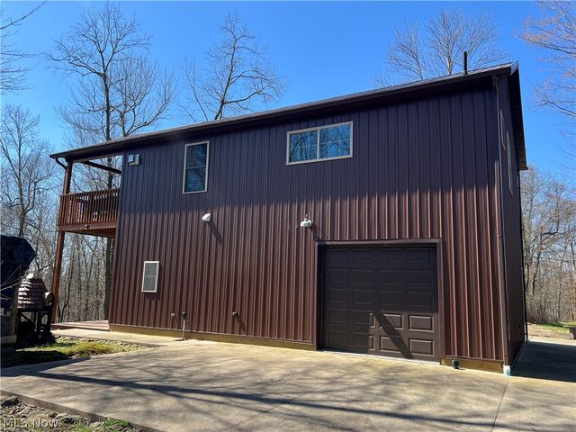 5180 Fresno Road, Dellroy, OH 44620