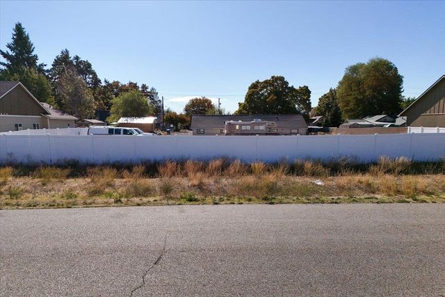 Ukn E Olive Ave, Spokane Valley, WA 99216