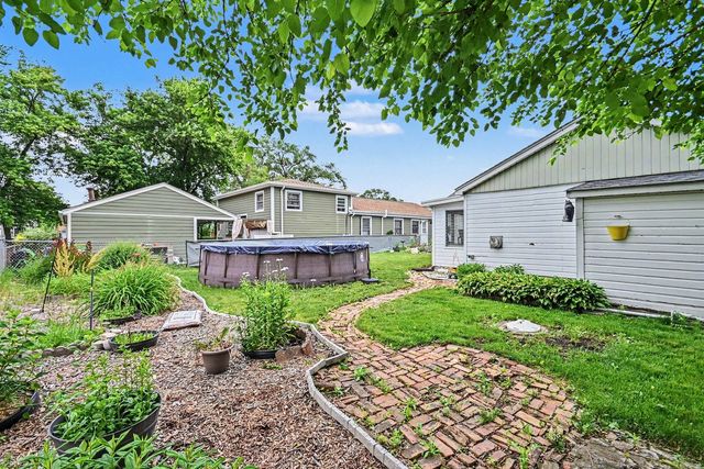 14806 Lawndale Avenue, Midlothian, IL 60445