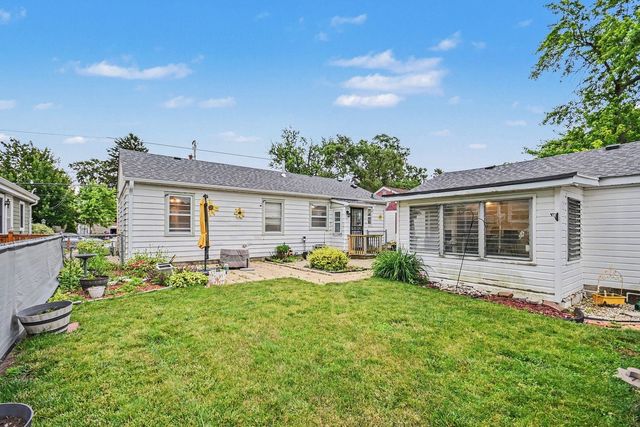14806 Lawndale Avenue, Midlothian, IL 60445