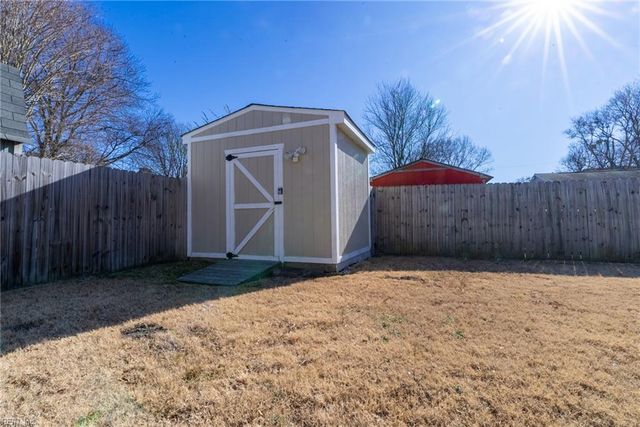 3633 Britt TER, Virginia Beach, VA 23452