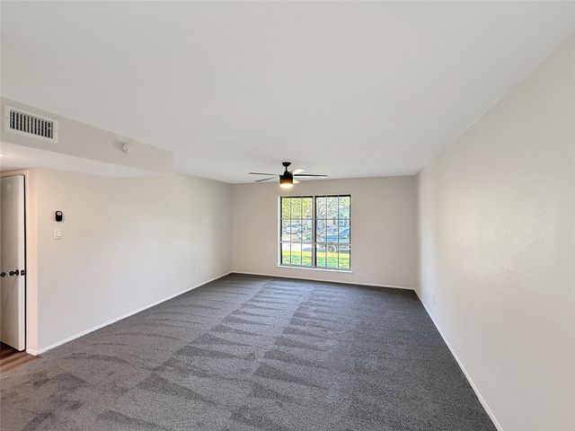 507 Brownstone Street, Euless, TX 76039
