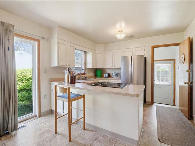 3117 Main STREET, Racine, WI 53402