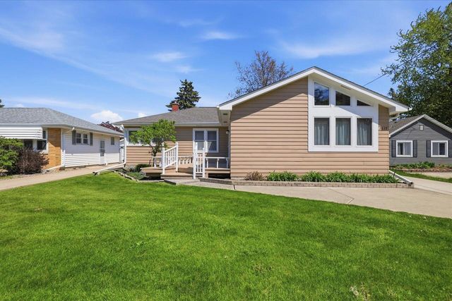 3117 Main STREET, Racine, WI 53402