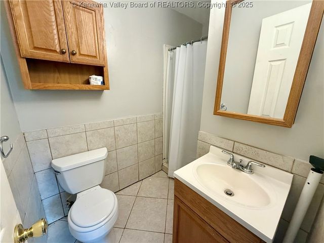 5405 Luann Drive, Charleston, WV 25313