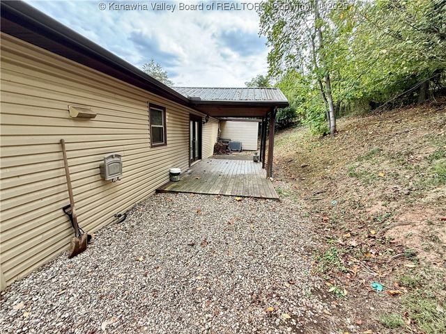 5405 Luann Drive, Charleston, WV 25313