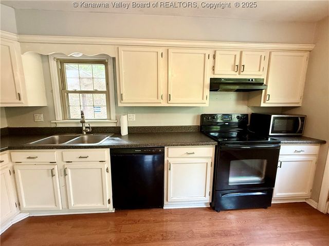 5405 Luann Drive, Charleston, WV 25313