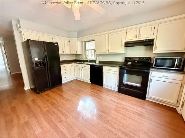 5405 Luann Drive, Charleston, WV 25313