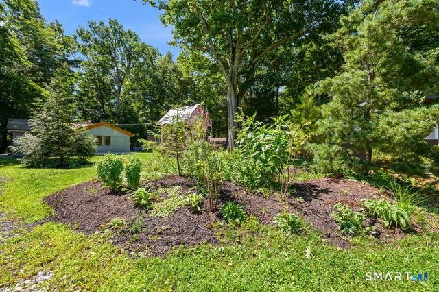47 West Granby Road, Granby, CT 06035