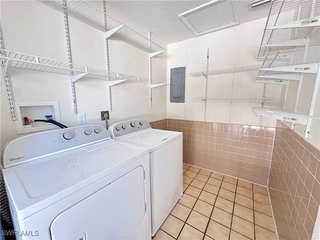 13802 3rd ST, Fort Myers, FL 33905