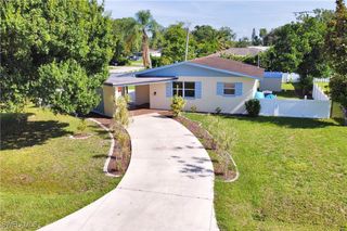 13802 3rd ST, Fort Myers, FL 33905