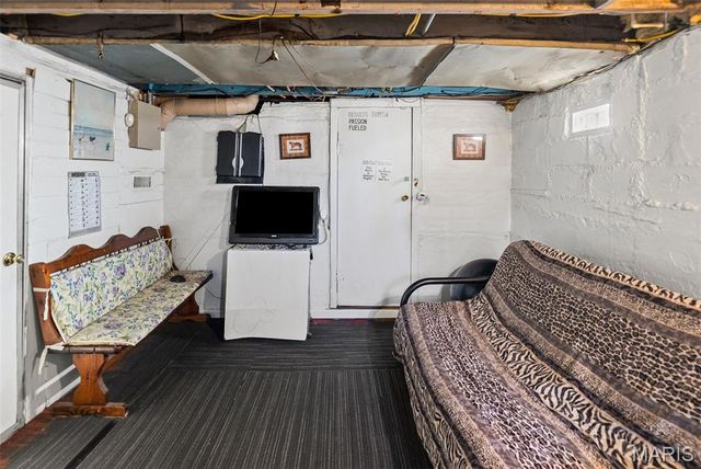 1415 N 13th Street, East St Louis, IL 62205