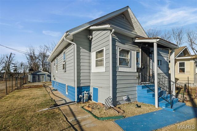 1415 N 13th Street, East St Louis, IL 62205