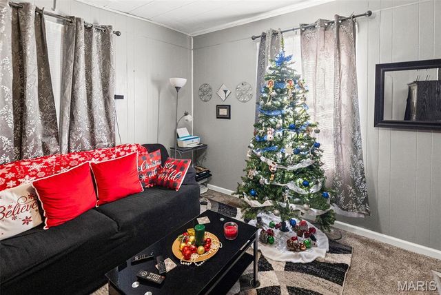 1415 N 13th Street, East St Louis, IL 62205