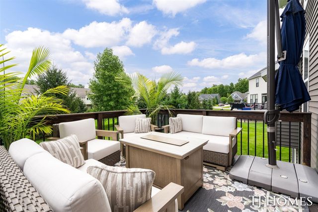 6200 Kuiper Drive, Grandville, MI 49418