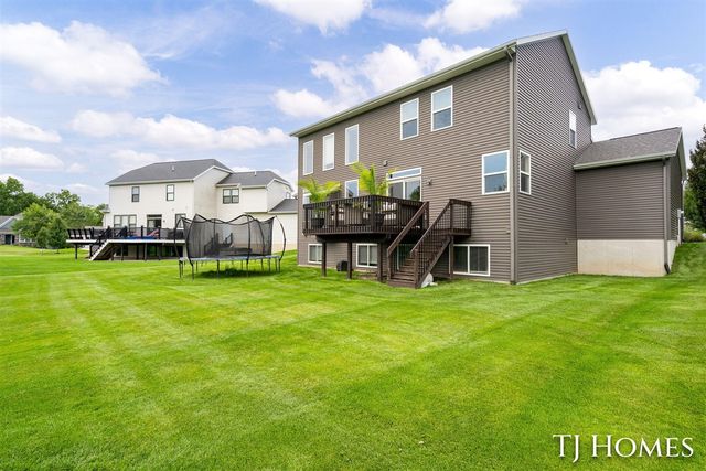 6200 Kuiper Drive, Grandville, MI 49418