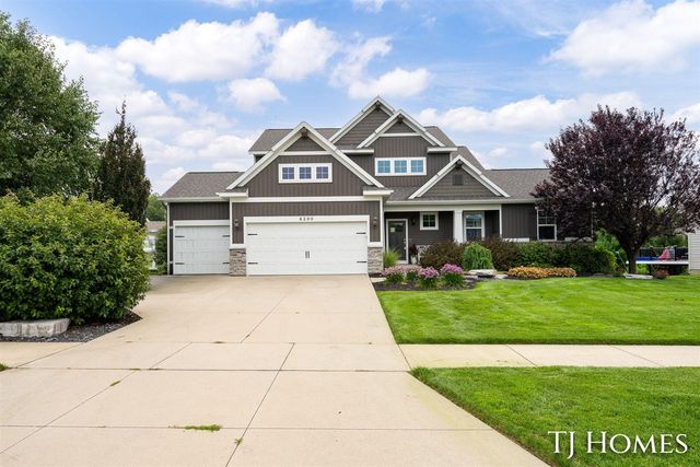 6200 Kuiper Drive, Grandville, MI 49418