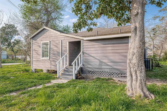 8304 Darien Street, Houston, TX 77028