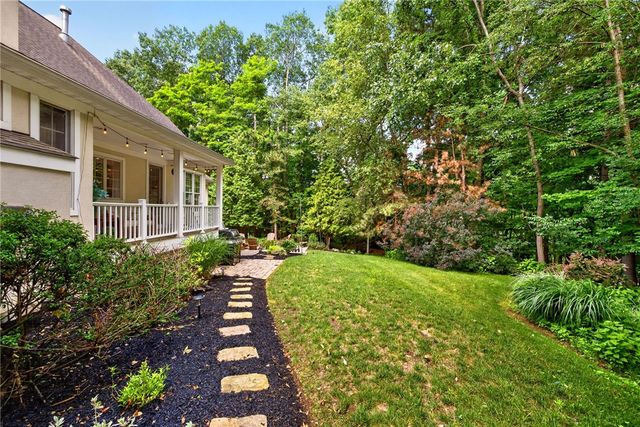 5 Risewood Lane, Perinton, NY 14534