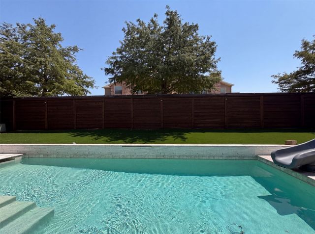 106 Forestview Road, Hickory Creek, TX 75065