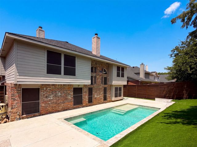106 Forestview Road, Hickory Creek, TX 75065