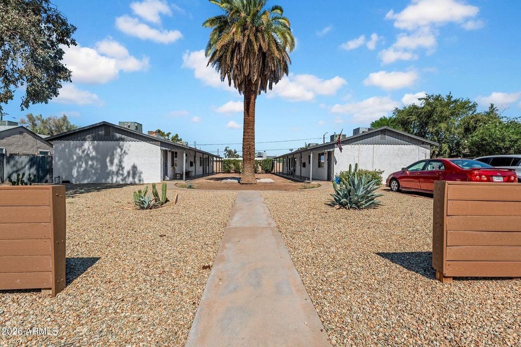 1710 W GLENROSA Avenue, Phoenix, AZ 85015 — exterior