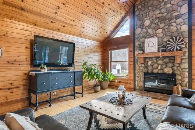 12928 Morgans Meadow Road, De Soto, MO 63020