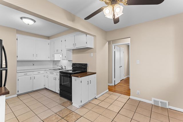 20524 Indian, Redford Charter Twp, MI 48240