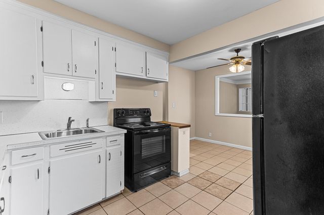 20524 Indian, Redford Charter Twp, MI 48240