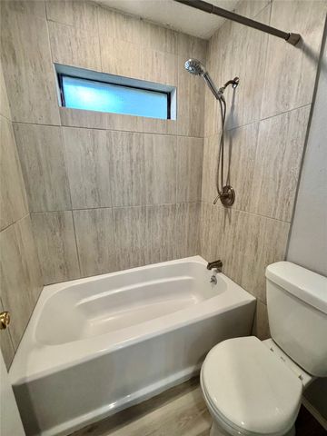 319 Iberis Drive, Arlington, TX 76018