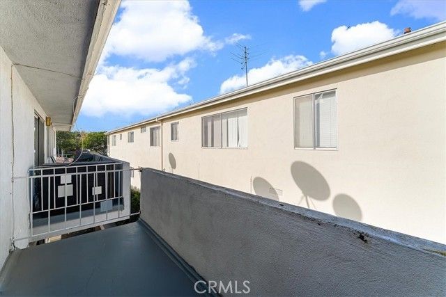 1527 Princeton 5, Santa Monica, CA 90404