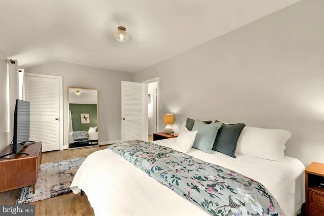 7304 15TH AVE, Takoma Park, MD 20912