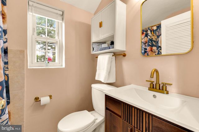 7304 15TH AVE, Takoma Park, MD 20912