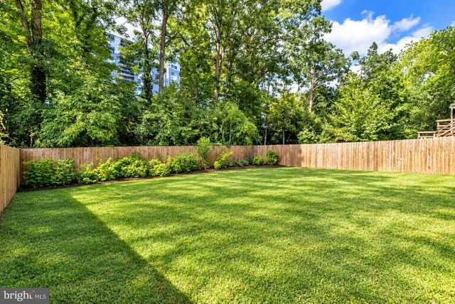 7304 15TH AVE, Takoma Park, MD 20912