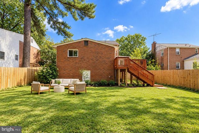 7304 15TH AVE, Takoma Park, MD 20912