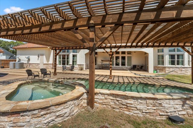 224 KATHRYNS COURT, Mt Pleasant, TX 75455