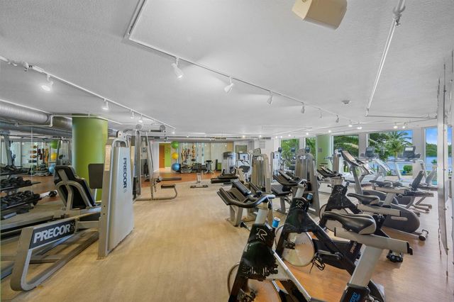 2641 N Flamingo Road 2108 N, Plantation, FL 33323