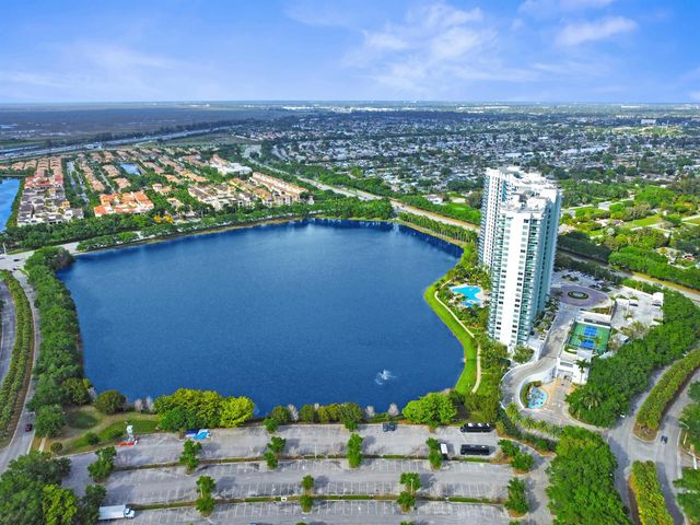 2641 N Flamingo Road 2108 N, Plantation, FL 33323