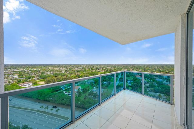 2641 N Flamingo Road 2108 N, Plantation, FL 33323