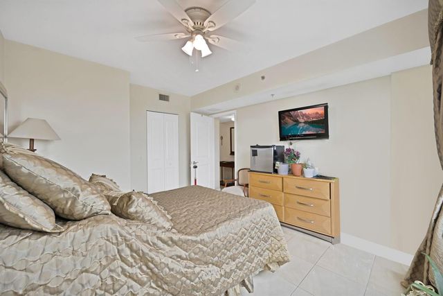 2641 N Flamingo Road 2108 N, Plantation, FL 33323