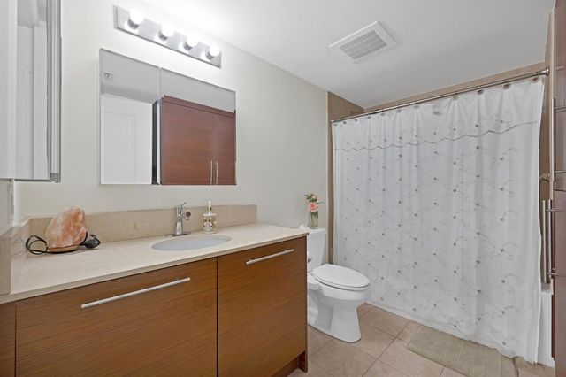 2641 N Flamingo Road 2108 N, Plantation, FL 33323
