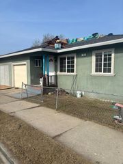 185 E 17Th St, Pittsburg, CA 94565