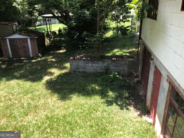 1222 E Tugalo St, Toccoa, GA 30577