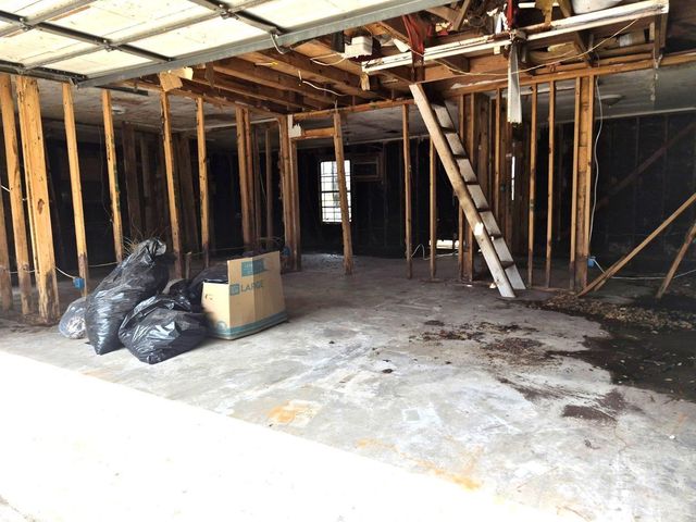 2418 28th Avenue N, Texas City, TX 77590