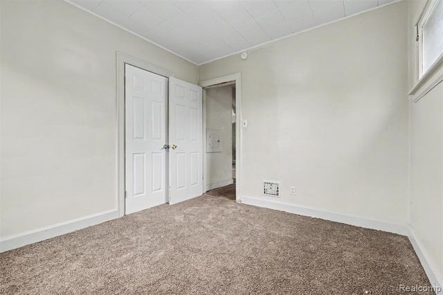 8026 Lauder Street, Detroit, MI 48228