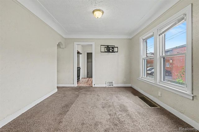 8026 Lauder Street, Detroit, MI 48228