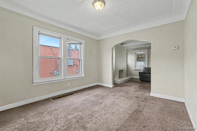 8026 Lauder Street, Detroit, MI 48228