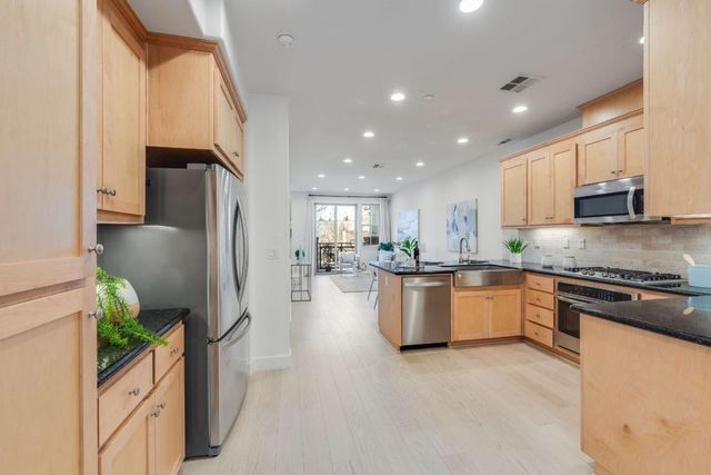 7 Artisan Way, Menlo Park, CA 94025