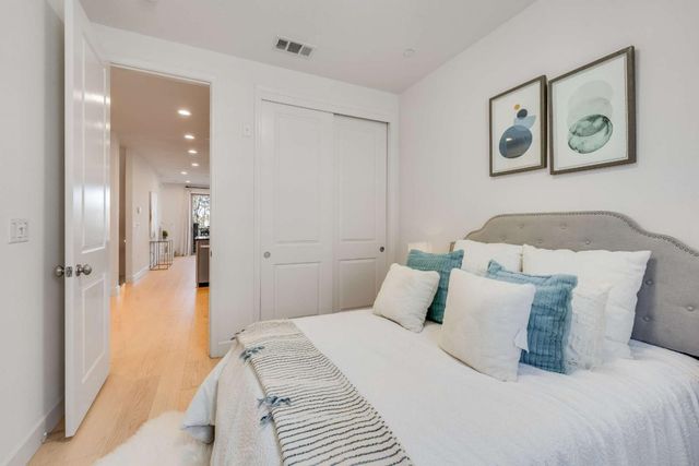 7 Artisan Way, Menlo Park, CA 94025