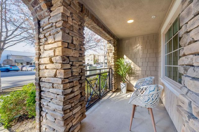 7 Artisan Way, Menlo Park, CA 94025